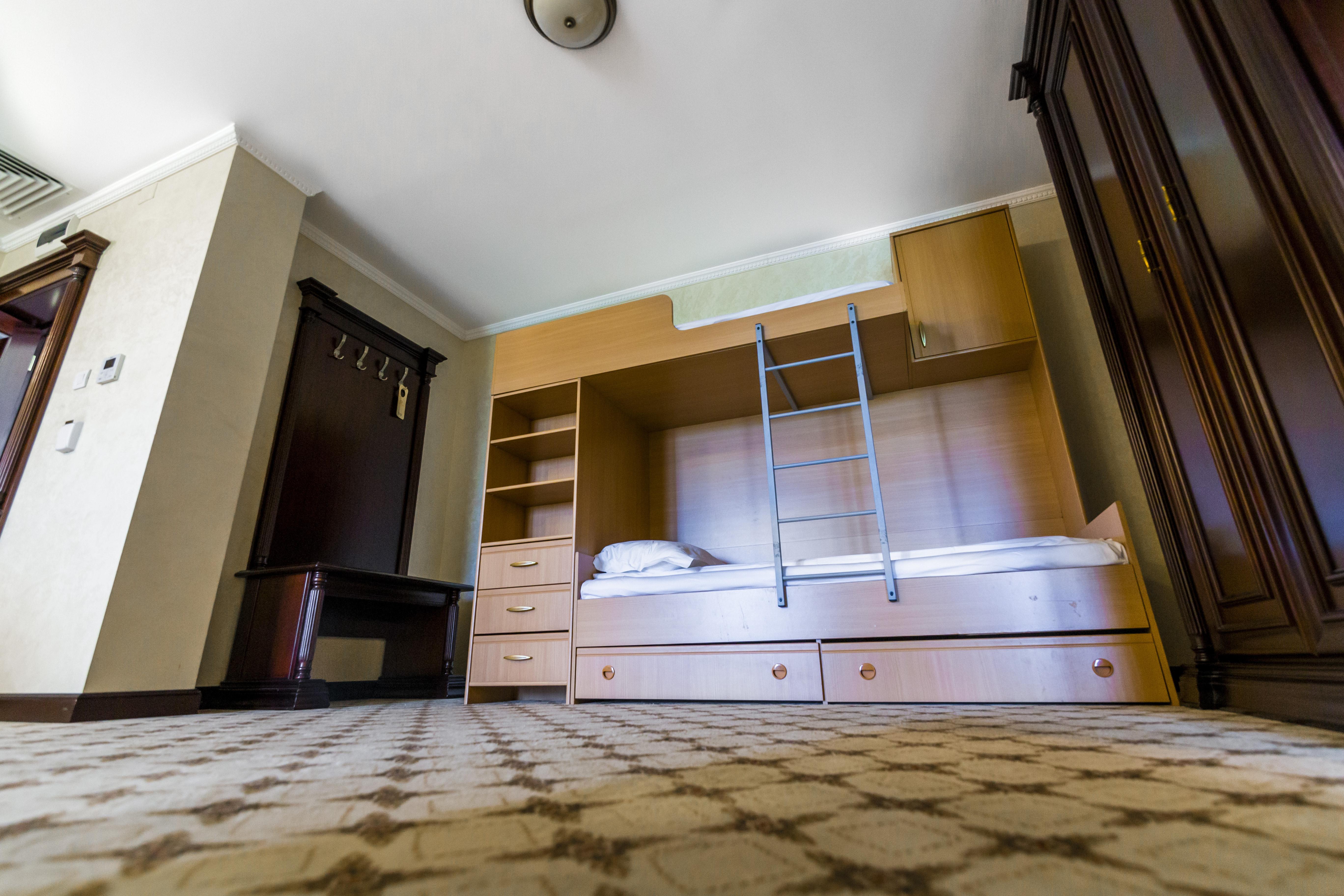 Hotel Golden House Craiova Esterno foto