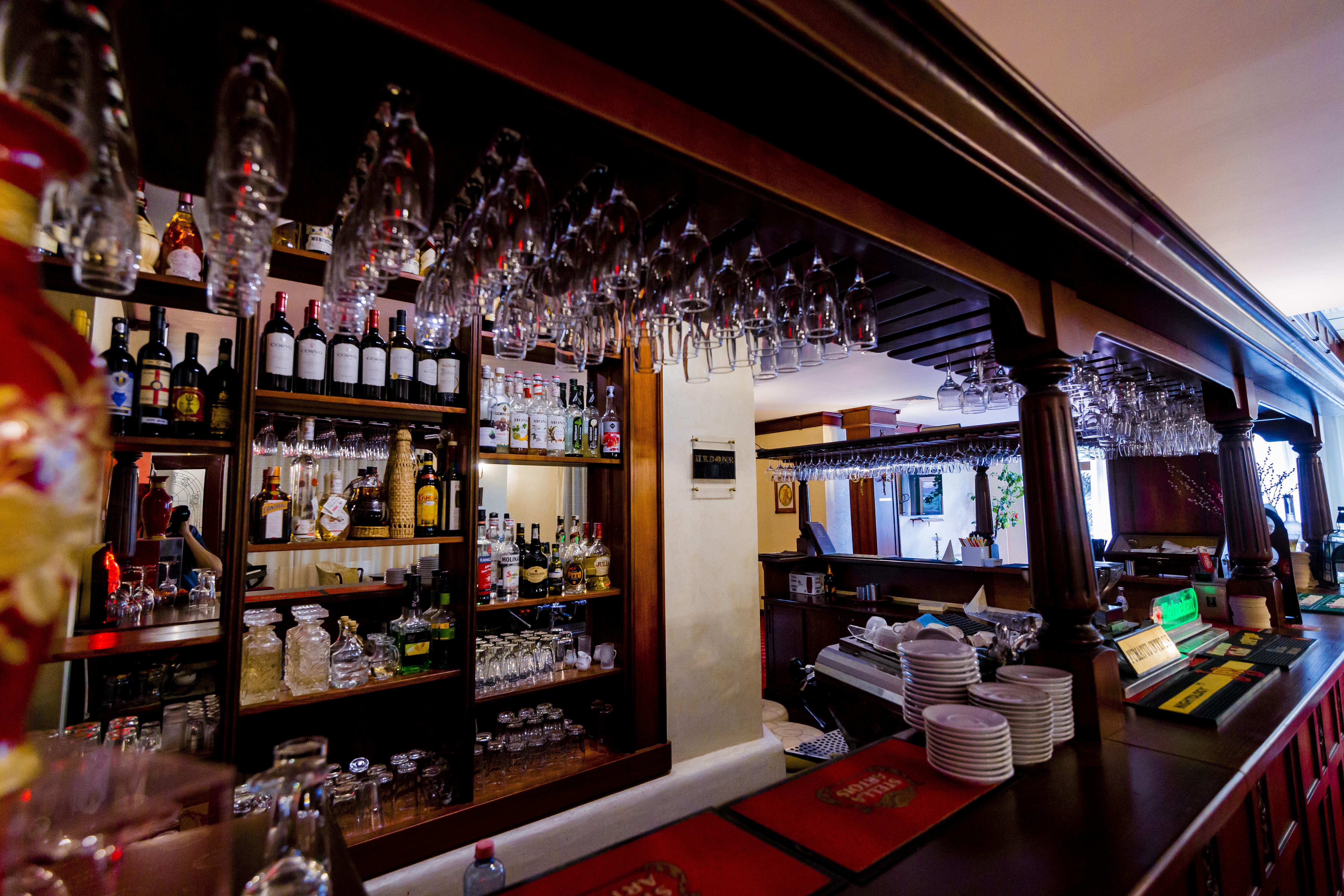 Hotel Golden House Craiova Esterno foto