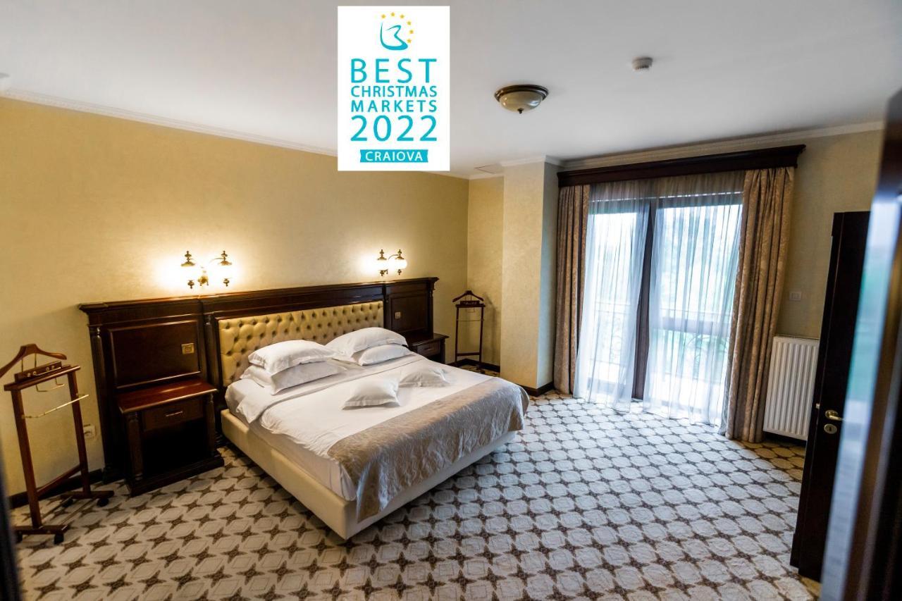 Hotel Golden House Craiova Esterno foto